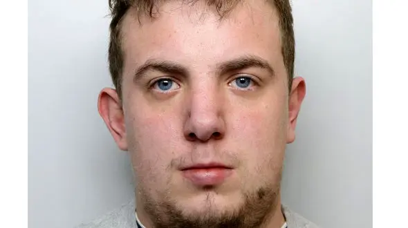 فیلمبرداری و منتشر کردن آن در فضای مجازی در حین اقدام وحشتناک با پسر 3 ساله +عکس