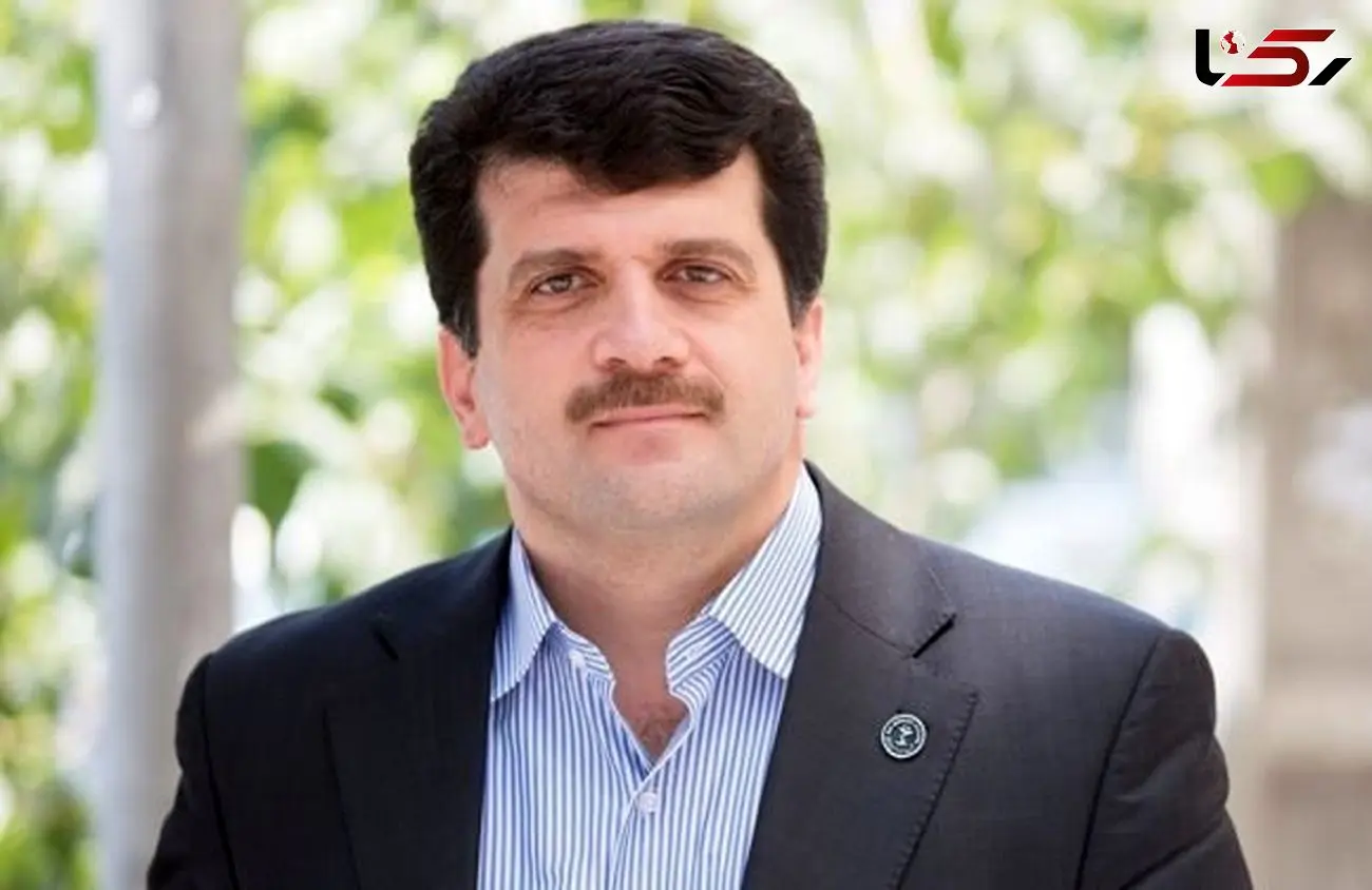 ادعای عجیب نایب رئیس انجمن داروسازان ایران / عامل گرانی آنتی بیوتیک، قیمت شیشه های شربت است !