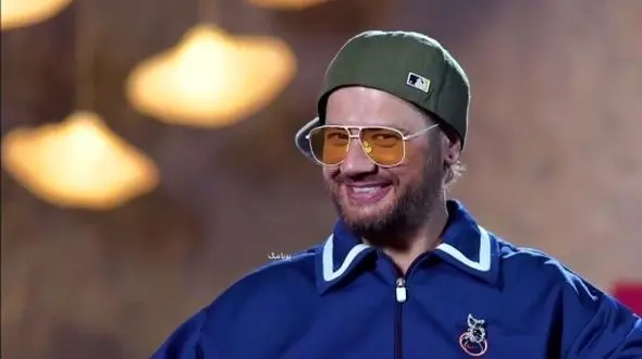 قیمت لباس های میلیاردی علی صادقی در فینال جوکر!