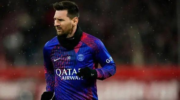 هیچ توافقی با هیچ تیمی در کار نیست/ همه خبرها درباره آینده مسی فیک است