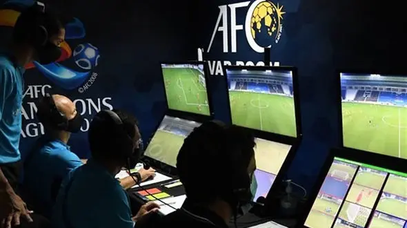 ورود تجهیزات VAR به ورزشگاه آزادی + عکس