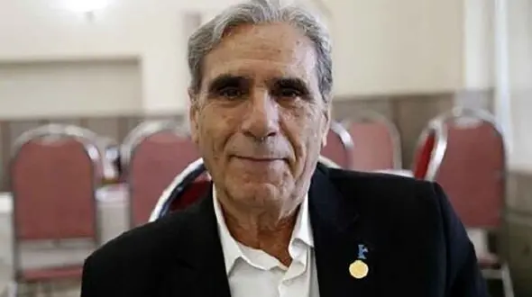 جنگ بازیگر خاطره ساز آواز گنجشک ها با سرطان 