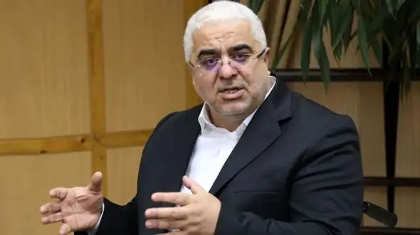 اظهارات نسنجیده اعضای جبهه پایداری درباره رئیس‌جمهور پاس‌گل به دشمنان است  