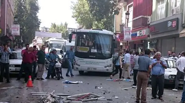 واژگون شدن خودروی  ایرانی در وان ترکیه یک کشته داد