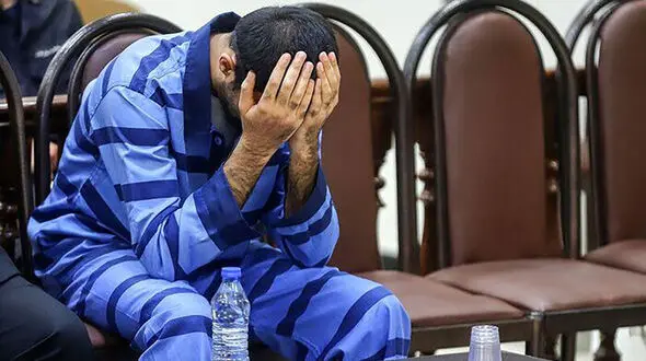 عکس دردسرساز مدیرعامل شرکت در موبایل خانم کارمندش / او به قتل رسید