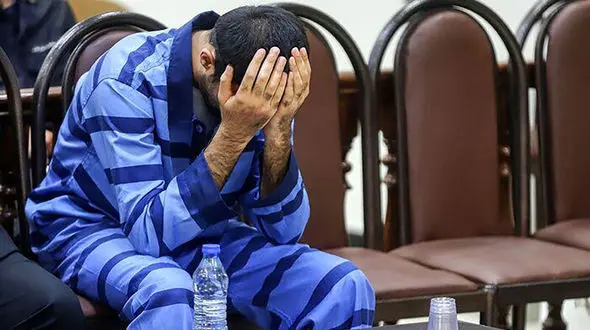 عکس دردسرساز مدیرعامل شرکت در موبایل خانم کارمندش / او به قتل رسید