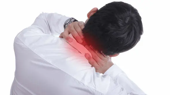عوامل تشدید کننده و محدود کننده گردن درد + اینفوگرافی 
