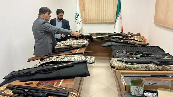 کشف مواد منفجره، سلاح و مهمات جنگی در اردکان