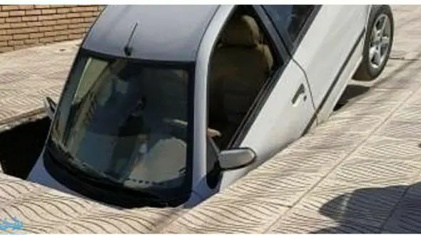 عکس عجیب از گودالی که سمند را بلعید / در میبد یزد رخ داد