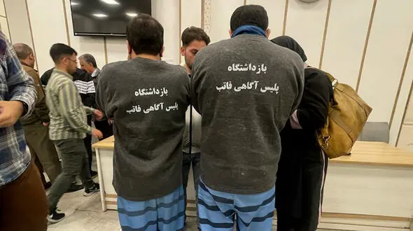رونمایی دزدان 17 ثانیه ای گاوصندوق ها از شگرد عجیب شان ! / پیچ گوشتی قرمز رنگ شاه کلید دزدان سریالی + فیلم گفتگو