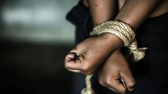 آدم ربایی 3 هزار دلاری پسر 13 ساله در تهران / پسرم را اشتباهی ربودند!