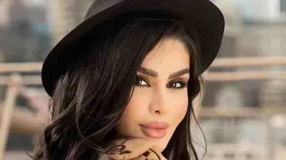 دنیا جهانبخت باز هم صورتش را کوبید ! / زیبایی مصنوعی دنیا تا کی دوام می آورد !