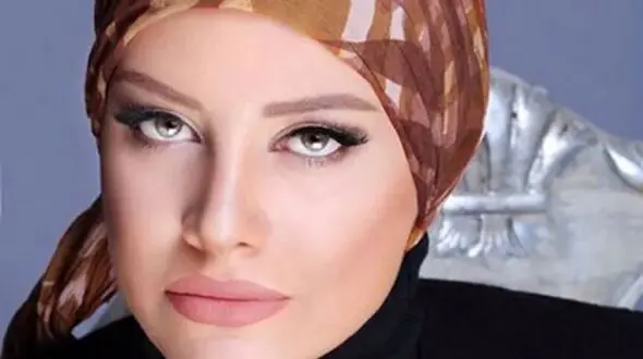 فیلم / نگاهی به چیدمان شاهانه و اصیل خانه باشکوه 450 متری شراره رخام در زعفرانیه تهران/ از فرش طرح کاخ سعدآباد تا مبلمان مدرن و ویوی ابدی خانم بازیگر سریال ناریا