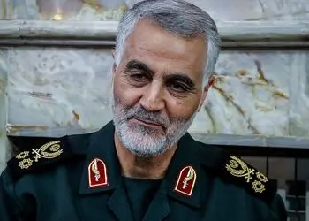 فیلم | سردار سلیمانی به عکس شاه تعصب داشت | دعوای حاج قاسم با علی یزدان پناه بخاطر توهین به عکس شاه 