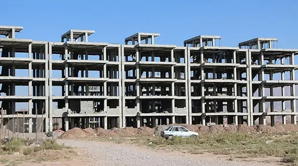 وزیر راه آب پاکی را روی دست متقاضیان مسکن ملی ریخت / قیمت ها ثابت نیست!