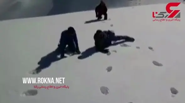 لحظه دلهره آور پریدن امدادگران از بالگرد روی کوه دنا + فیلم
