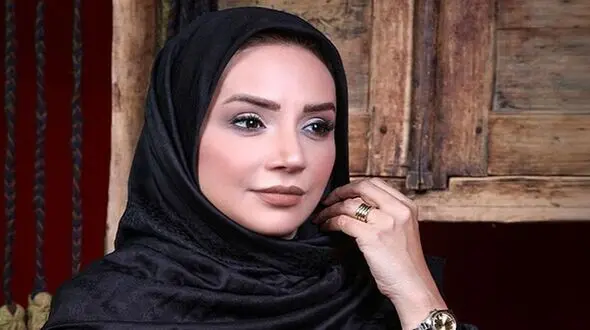 عکس لو رفته از خانم بازیگر قبل از مشهور شدنش / امکان ندارد شبنم قلی خانی را در این عکس شناسید