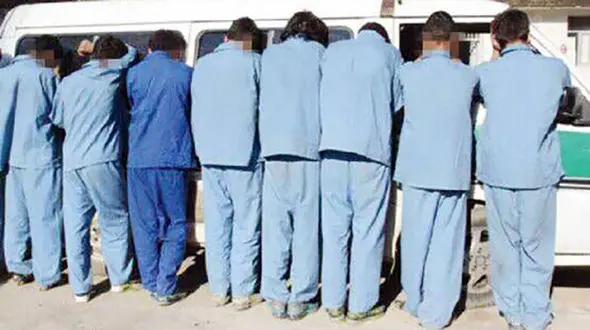 جزئیات دستگیری باند 52 نفره کارچاق کنی 15 میلیاردی در تهران+عکس 