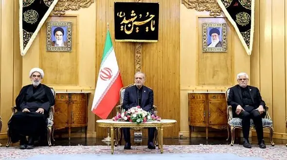 پزشکیان : مبادلات تجاری ایران و پاکستان به 10 میلیارد دلار ارتقاءمی یابد + فیلم