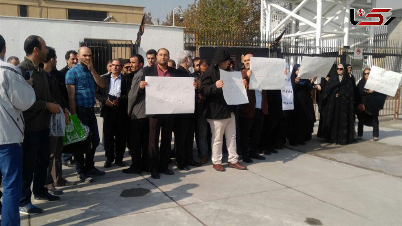 تجمع متقاضیان "مسکن مهر" همزمان با استیضاح آخوندی در مجلس