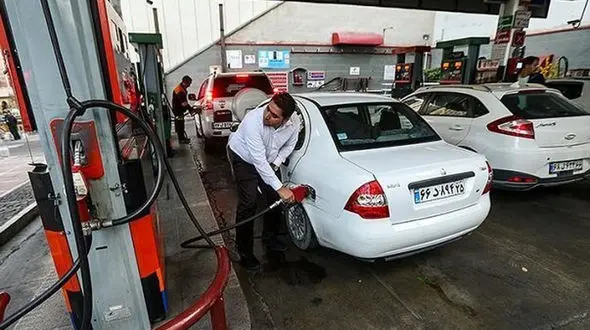 ماجرای محدودیت سوخت‌گیری هر چهار ساعت ۴۰ لیتر بنزین چیست؟