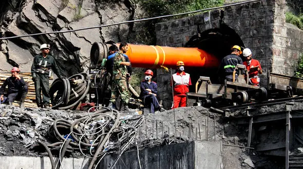 جزئیات گزارش انفجار و نحوه کشته شدن 43 کارگر معدن زمستان یورت آزادشهر 