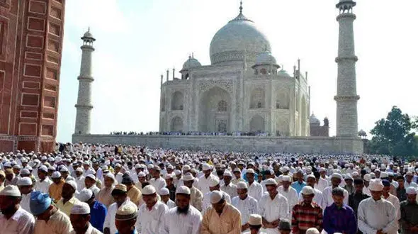 مسجدی مشهور که خواندن نماز در آن ممنوع شد! + عکس 