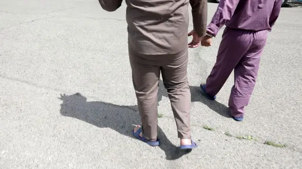 دسیسه پلید یک زن برای طلافروش های تهرانی / 2 مرد اسکورت او بودند + فیلم گفتگوی اختصاصی