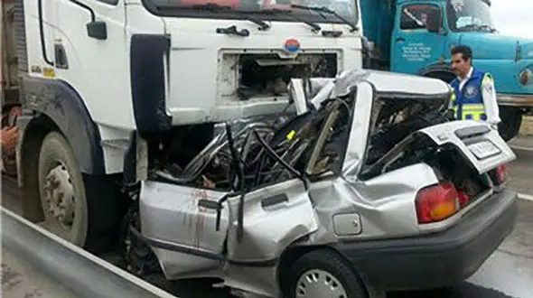 تعویض مرگبار لاستیک خودرو حادثه ای وحشتناک برای جوان یزدی رقم زد
