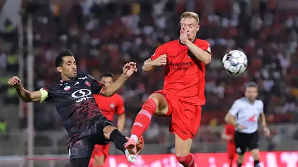 ساعت دقیق بازی پرسپولیس و تراکتور / جنگ تمام عیار در آزادی با یاغی ها