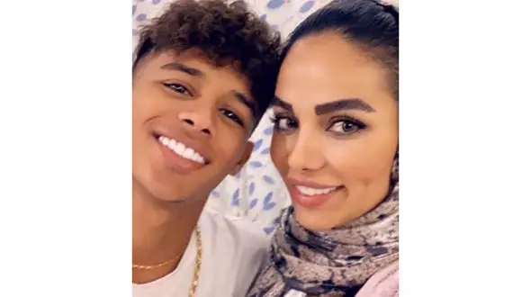 عکس / سلفی جالب مهدی قائدی در دبی 