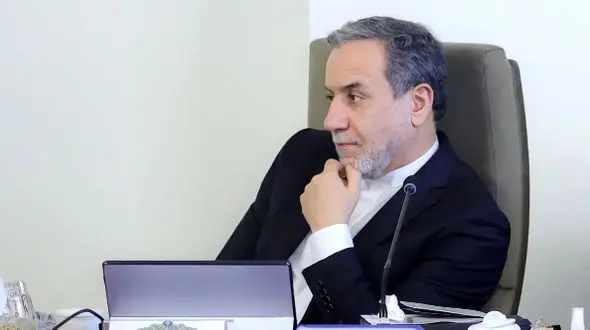 اسنپ بک و آینده دانشگاه‌ها؛ درخواست توقف طرح پرچالش دولت