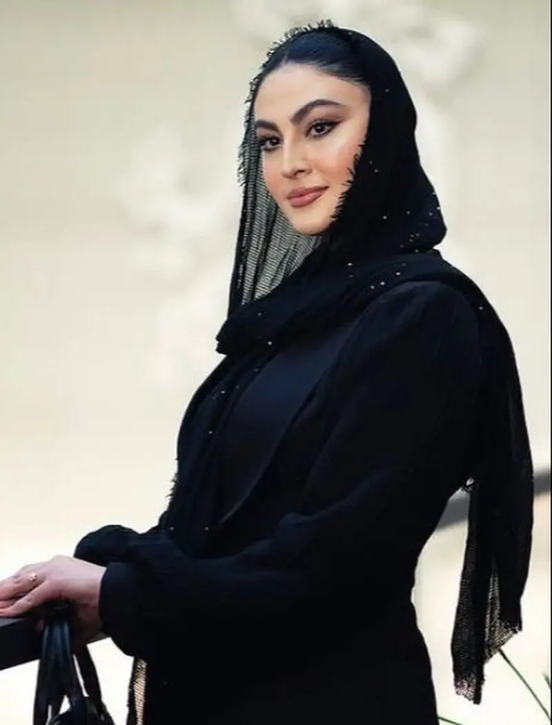 مریم مومن