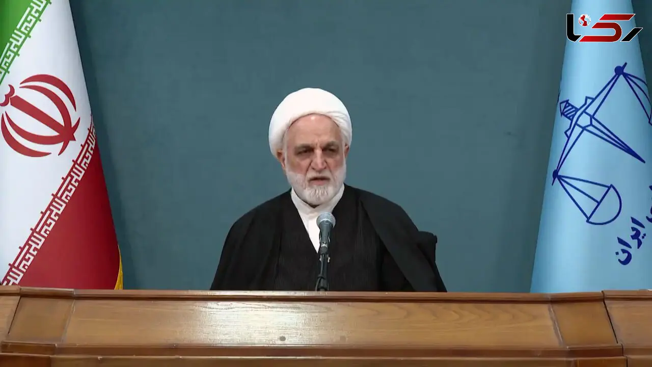 برخورد قاطع با مفسدین از الزامات تحقق شعار سال است