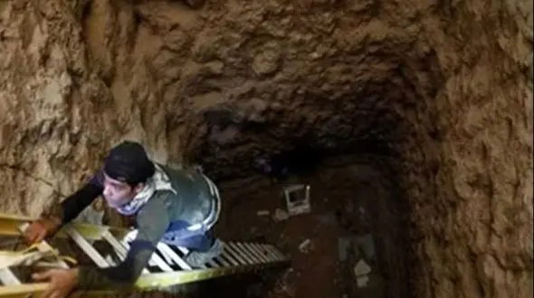 تروریست های داعش در تونل های موصل به دام افتادند 