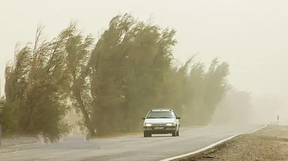 سرعت باد در زاهدان به ۷۰ کیلومتر بر ساعت رسید/ لغو قطار زاهدان- تهران