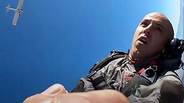 خودنمایی پردردسر شاخ مجازی/ جذب بیننده به قیمت زندانی شدن + عکس