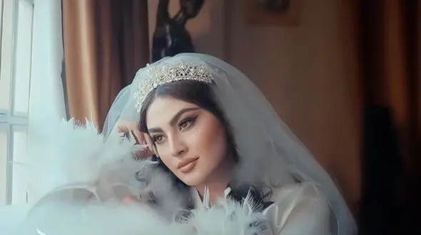 عکس ها / نگاهی به  زیبایی دسته گل و تاج زیبای عروسی خانم بازیگران/ از مریم مومن تازه عروس و فریبا نادری تا نرگس محمدی و  متین ستوده از مینا مختاری و  هانیه غلامی تا مونا کرمی و شیدا خلیق 