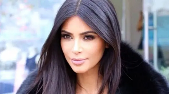 کمک یک میلیون دلاری کیم کارداشیان به آوارگان و آسیب دیدگان از جنگ در منطقه قره باغ + عکس