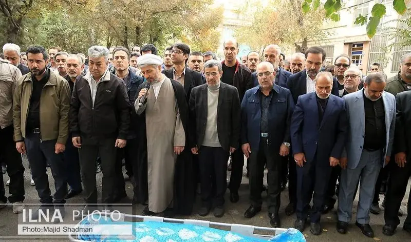 تشیع جنازه خواهر احمدی نژاد 