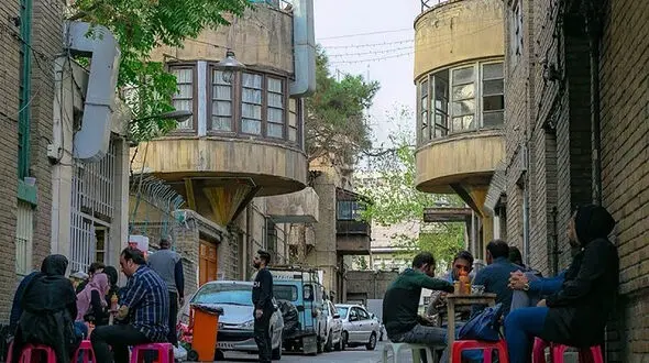 پیتزا داوود قدیمی‌ترین پیتزا فروشی تهران پلمب شد + علت