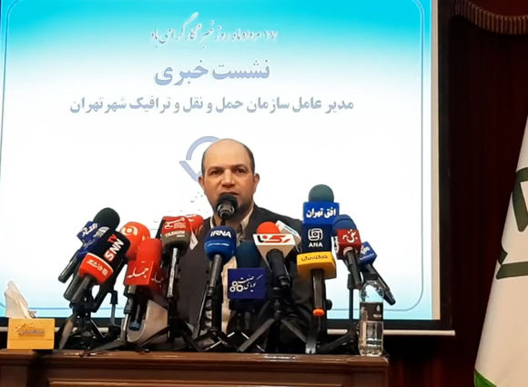 چرا پارکینگ عمومی کم و گران است/ مدیر زاکانی: پارکینگ عمومی باید گران باشد / نرخ‌گذاری متناسب با تورم است/ حتی لندن هم در ساعت اوج مشکل دارد، توقع غیرواقعی نداشته باشیم