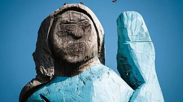 مجسمه ترسناک ملانیا ترامپ