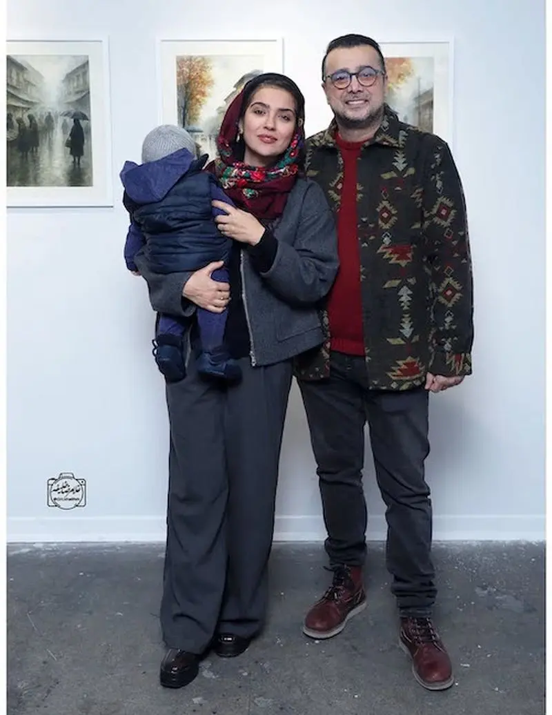 سپند و مونا در نمایشگاه