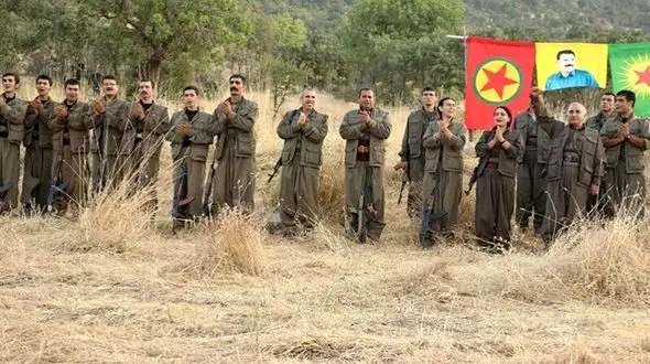 پ ک ک پس از ۵ دهه منحل شد / پ ک ک: همزمان با انحلال خلع سلاح می‌شویم