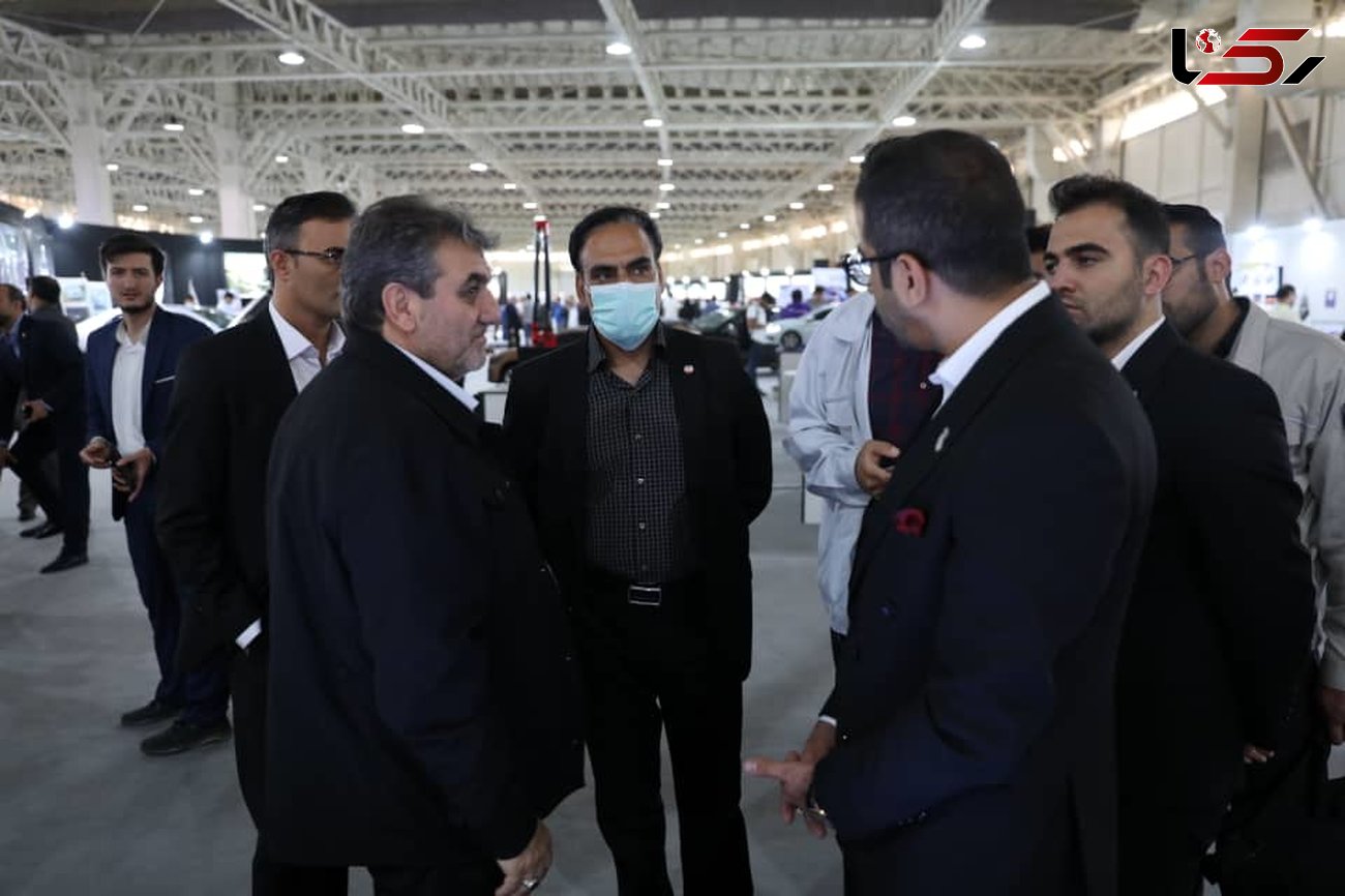 وزیر صمت وعده‌های خود را عملیاتی کرده است/ پشتیبان تلاش مهندسان ایرانی در صنعت خودرو هستیم