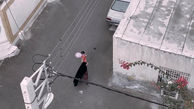 فیلم پربازدید مادر و دختر ایرانی وسط خیابان ! / فقط ببینید !