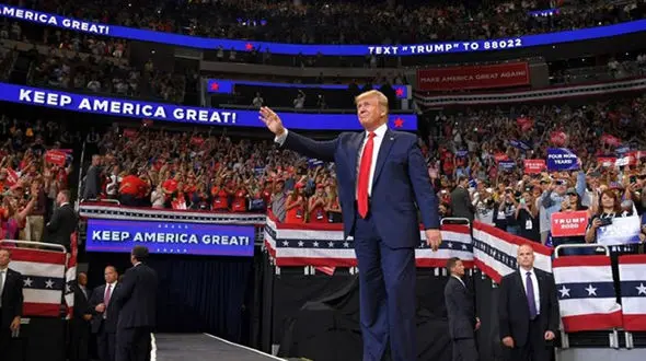 ترامپ: دوست دارم از خاورمیانه خارج شویم، ما هرگز نباید در خاورمیانه حضور پیدا می‌کردیم