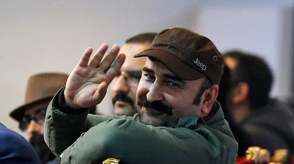 مهران احمدی در پشت صحنه کرونایی فیلم "کوسه"+فیلم