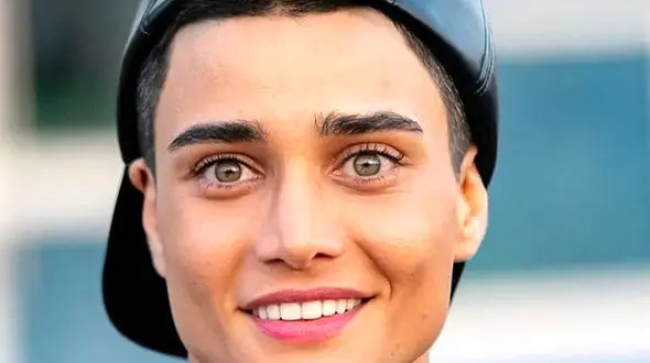  اولین عکس خانومانه تینا آخوندتبار بعد از بوکسوری / خانم بازیگر چقدر خانم شد !